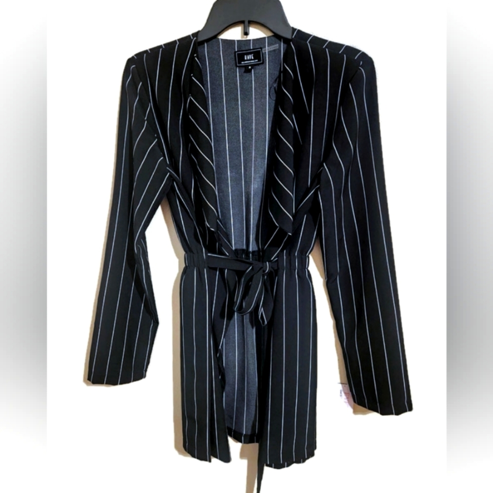 Long sleeve black&white vertical striped Polyester Blazer